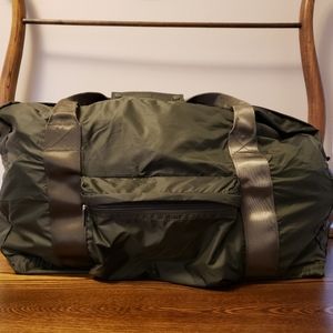 Core Nylon Duffel Bag - Olive Green